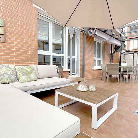דירות קסטרו אורדיאלס Apartamento Con Gran Terraza En El Centro מראה חיצוני תמונה